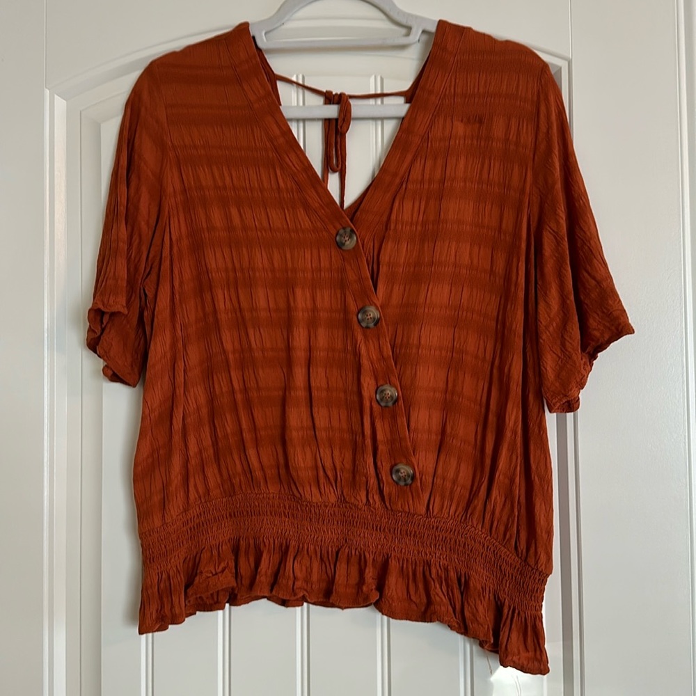 Maurice’s burnt orange top